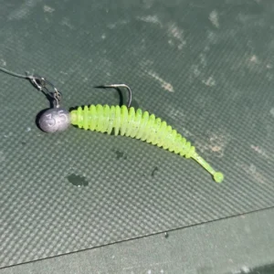 Reiva Tiny Worm 6cm 6buc/plic Flash Chartreuse - imagine 3